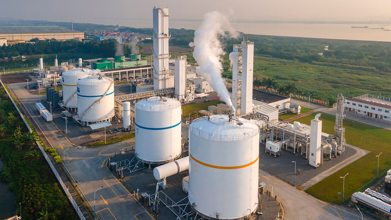 Application of Air Source Heat Pump in Industrial Waste Gas Treatment